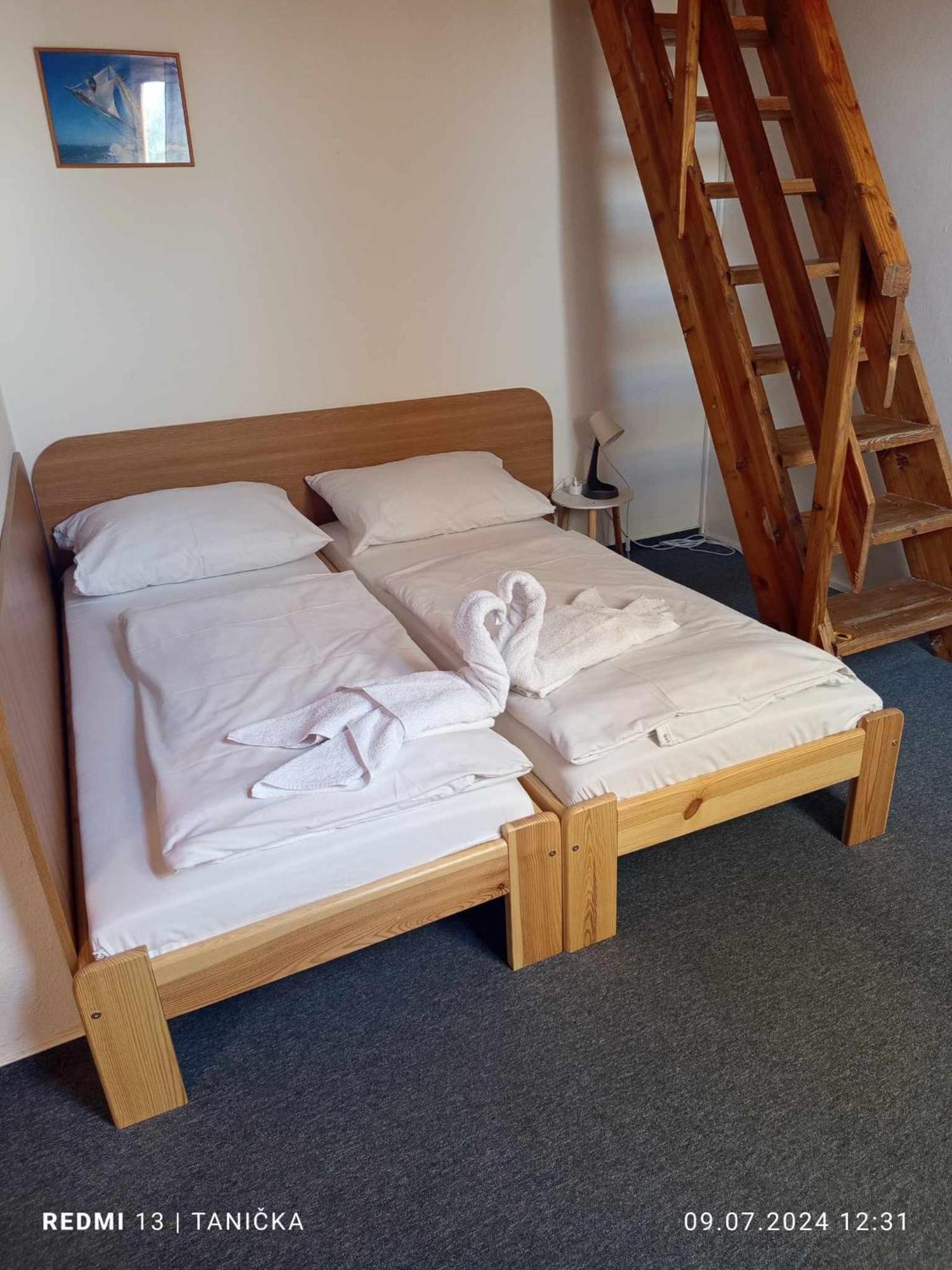 Penzion Zatoka Liptovský Trnovec Extérieur photo